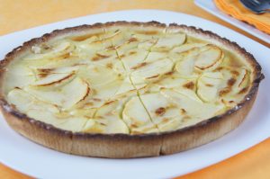 pomone normandy apple tart dish